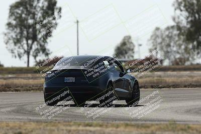 media/May-25-2025-Lotus Club Golden Gate (Sun) [[681474f0a2]]/Novice Group/Turn 3/